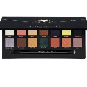 NEW Anastasia Prism Eye Shadow Pallet
